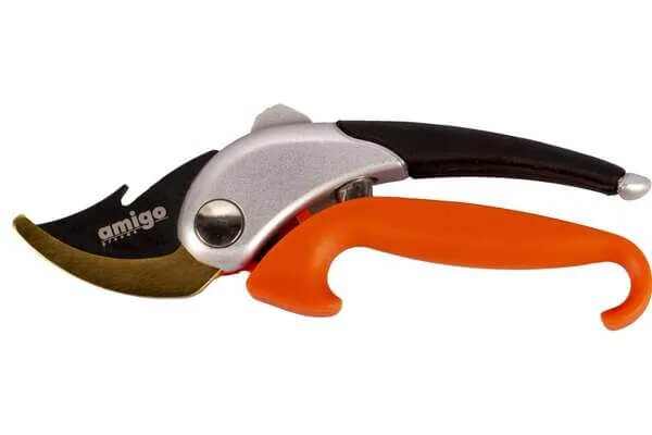 ТОП-10 инструментов для обрезки в саду ранней весной